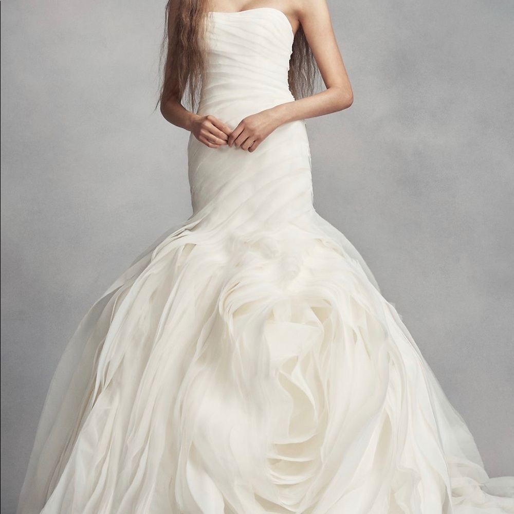 White by Vera Wang Bias-Tier Trumpet Wedding Dress